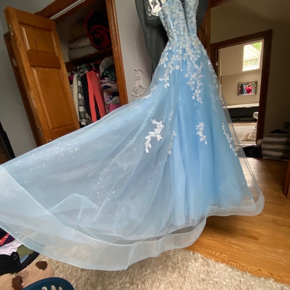 Designer Grad Dress - Picture 5 of 10